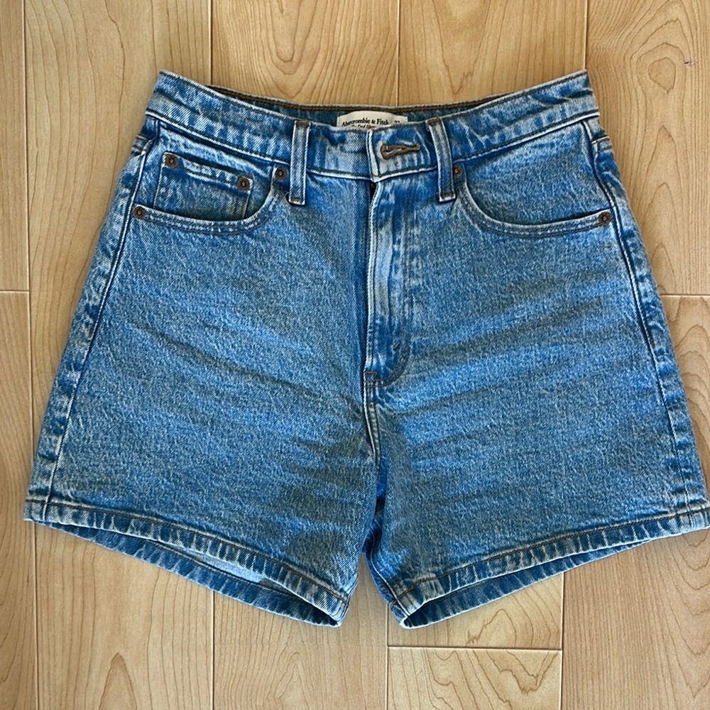 Abercrombie Dad Short High Rise Denim Blue Women's Shorts